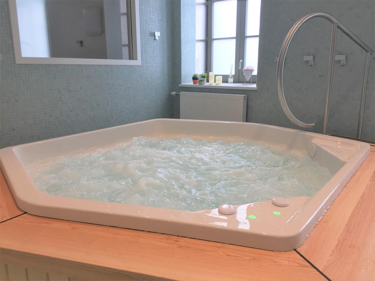 Le Felicien Hotell Saint-Félicien Eksteriør bilde